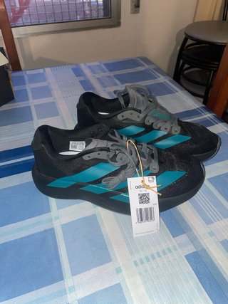 Zapatillas Adidas Adizero Negras y Turquesa