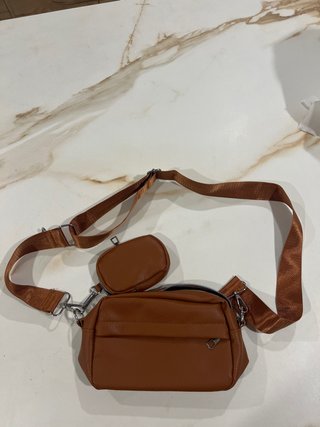 Bandolera Marrón con Monedero