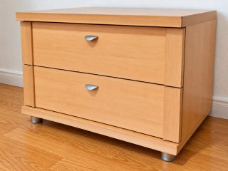 X2 Mesitas de noche de madera