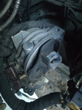 Soportes de motor Peugeot 407 2.2