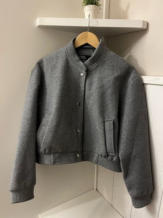 Chaqueta Gris Zara