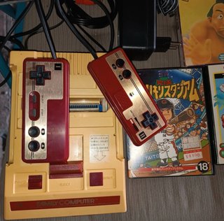 RARA Console Nintendo Famicom originale giapponese