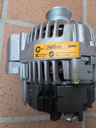 Alternador Valeo 746866 para Grupo VW