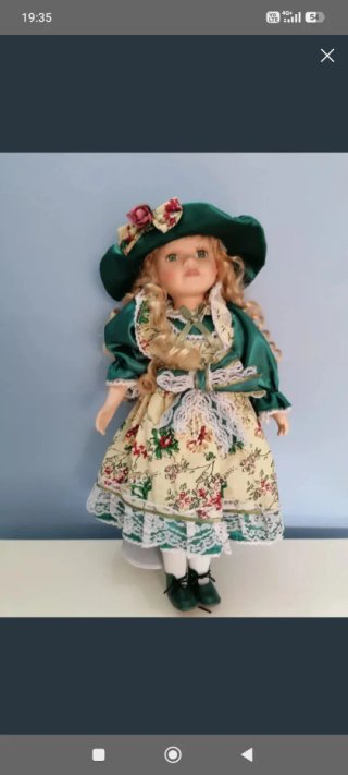 Lote de 9 Muñecas de Porcelana