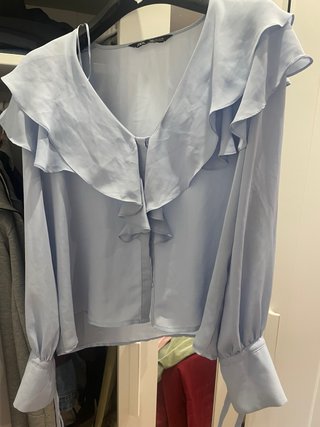 Blusa Zara Azul con Volantes Talla M
