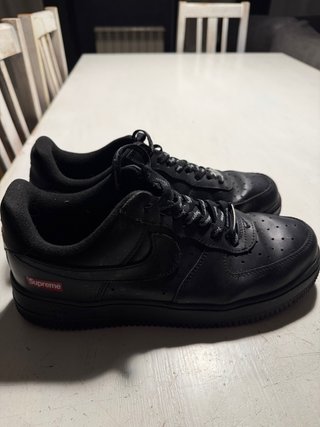 Zapatillas Nike Air Force 1 Supreme Negras
