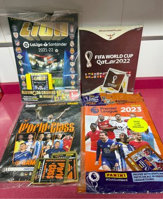 Lote 4 Álbumes de Fútbol Panini Precintados