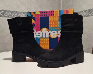 Botines Refresh Negros Ante T-38