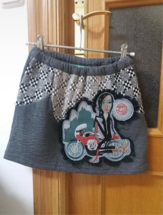 Falda Custo Barcelona