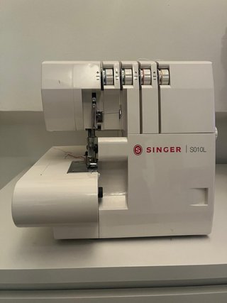Remalladora Singer S010L