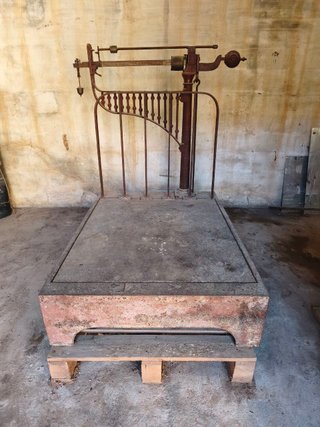 Báscula Romana Industrial Antigua 1.000 kg