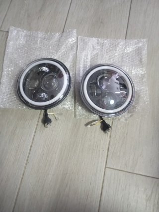 Focos 4x4 LED Ojos de Ángel para Jeep Wrangler