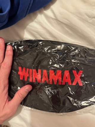 Riñonera Winamax Negra