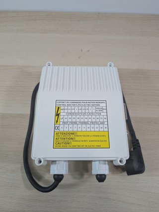 Caja de Control para Bomba Sumergible 220V