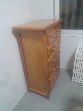 Sifonier de madera de pino