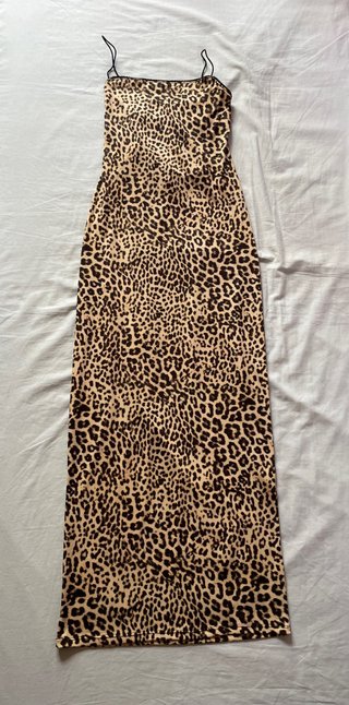 Vestido largo leopardo Bershka
