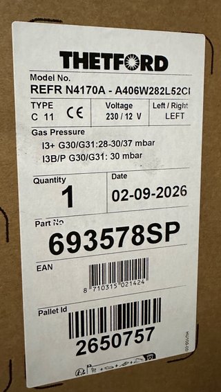 Nevera Trivalente Thetford N4170A 167L en caja