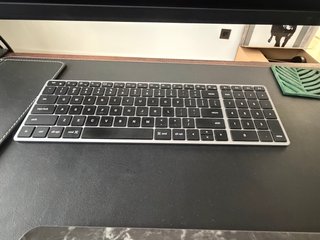 Teclado Satechi X2 Slim Bluetooth Wireless
