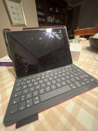 iPad Air 2 con Teclado Logitech