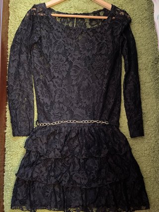 Vestido de encaje negro