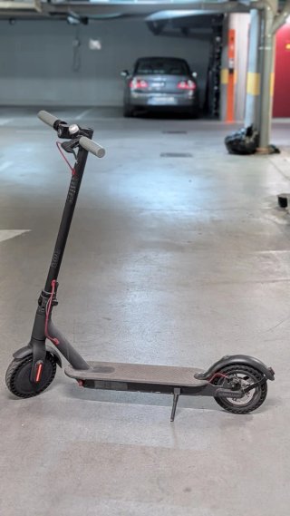 Patinete eléctrico Xiaomi M365 (reparar o piezas)