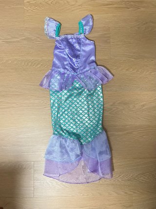 Disfraz de Sirena para niña. Válido 6-7 años