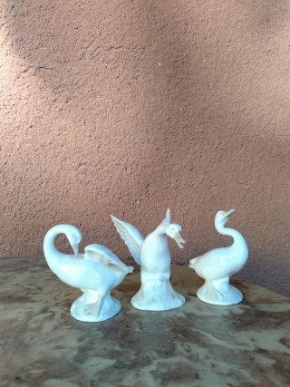 Set de 3 Cisnes Decorativos de Porcelana