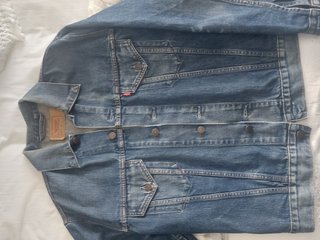 Cazadora vaquera Levi's azul chico