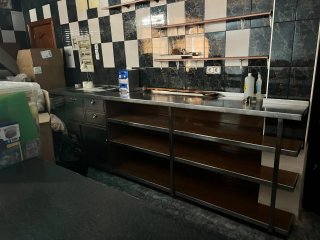 Muebles de Bar con Estanterías