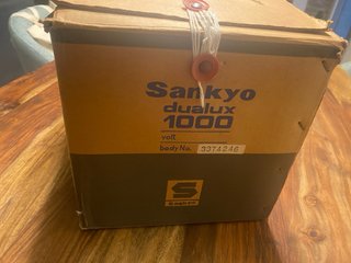 Proyector Super 8 Sankyo Dualux 1000
