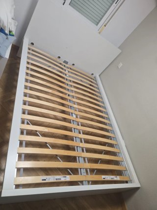 Cama IKEA MALM 140x200 cm