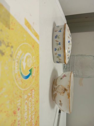 Joyero y Taza de Porcelana Alemana