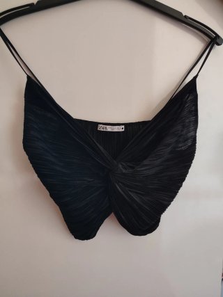 Top negro Zara