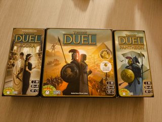 7 Wonders Duel + Expansiones Agora y Pantheon