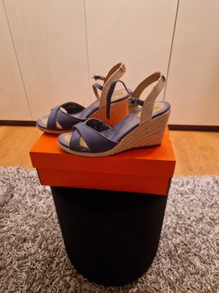 Sandalias de cuña azules