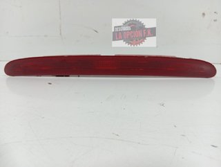 LUZ CENTRAL DE FRENO Opel Astra J Berlina 5p