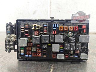 CAJA RELES / FUSIBLES Chevrolet Malibu (2012->)