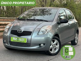 Toyota Yaris 1.3 VVT-i Sol