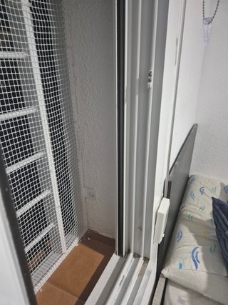 Ventana Corredera con Persiana y Mosquitera