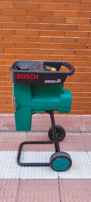 Trituradora Eléctrica Bosch AXT 2200 HP