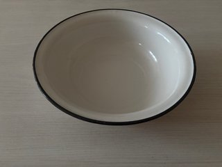 Palangana Esmaltada Blanca y Negra