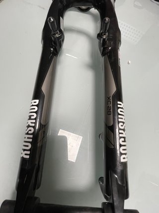 Horquilla MTB RockShox XC 28 26