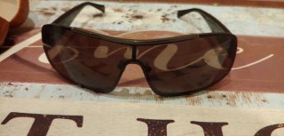 Gafas de Sol elegantes de mujer con funda