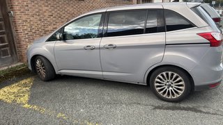 Ford Grand C-MAX 2011