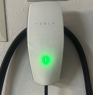 Tesla Wall Connector Gen3