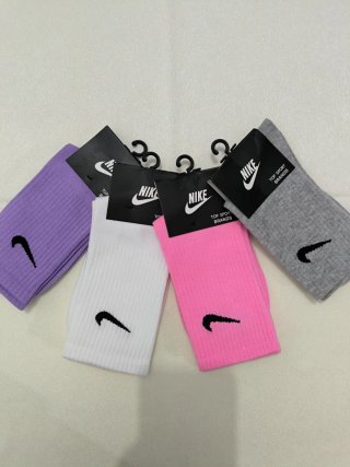 Pack 4 Pares de Calcetines Nike Talla 36-41 Unisex