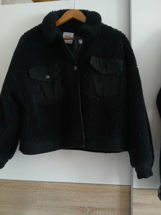 Chaqueta de Borreguito Negra Zara