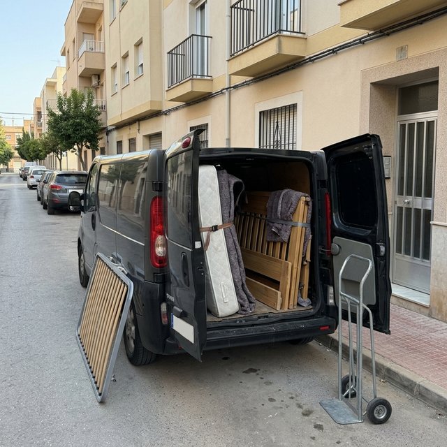 Transporte de camas y colchones en Elche y zona