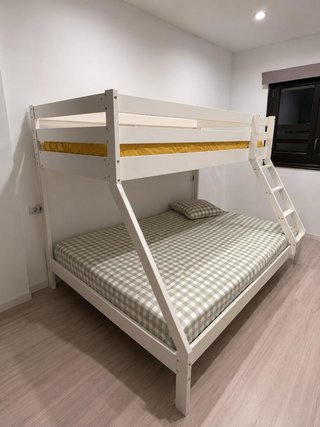 Litera Triple de Madera Blanca