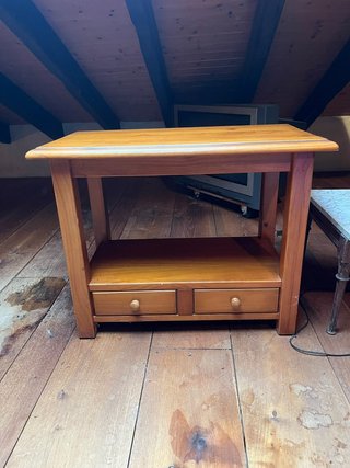 Mueble TV de pino macizo con balda y 2 cajones